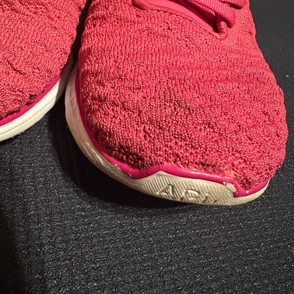 APL Women’s Techloom Phantom Running Shoe in Fusion Pink - Picture 4 of 10